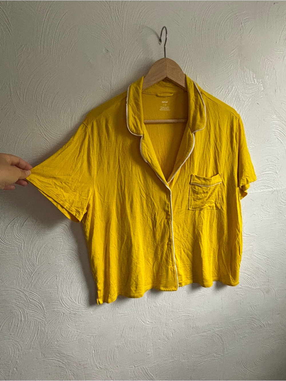 American Eagle Outfitters Yellow Short-Sleeve Piped Pajama pair top & shorts - Picture 10 of 12